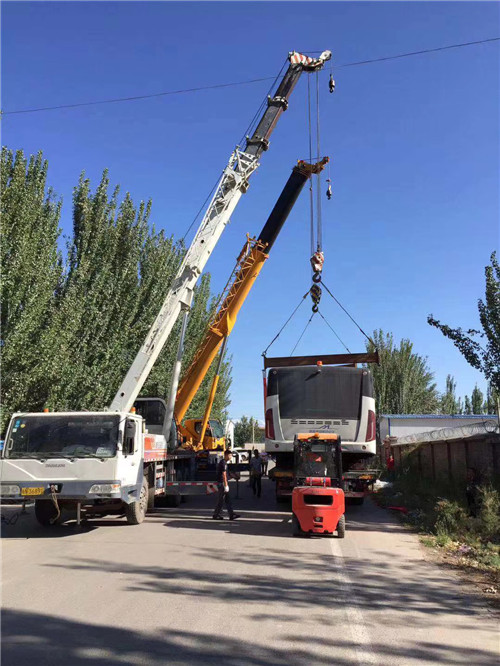 泊头市港口集装箱搬运案例